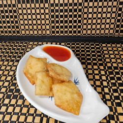Sasi's Thai Restaurant - Crab Rangoon