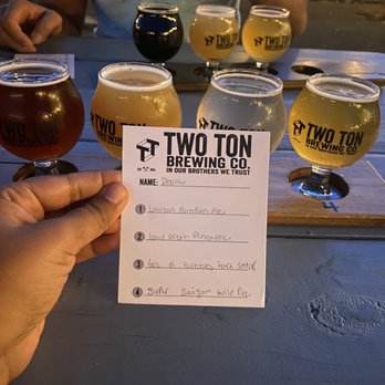 Two Ton Brewing - Beer flights ! - Breweries Near Me - Kenilworth, New Jersey