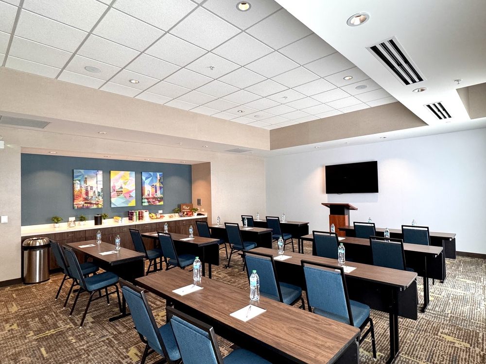 Hampton Inn & Suites Chicago Medical District UIC