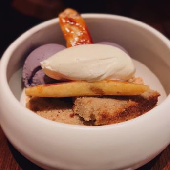 Wayan - Banana sundae - Indonesian Near Me - New York, New York Wayan - Banana sundae - Indonesian Near Me - New York, New York