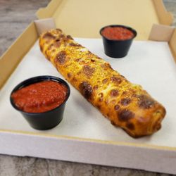 Giovanni's Pizza North Olmsted - Stromboli