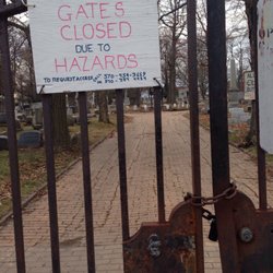 Vine Street Cemetery - The entrance to the cemetery