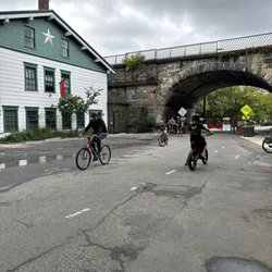 Capital Crescent Trail - Starting a bike ride to The Great Falls!