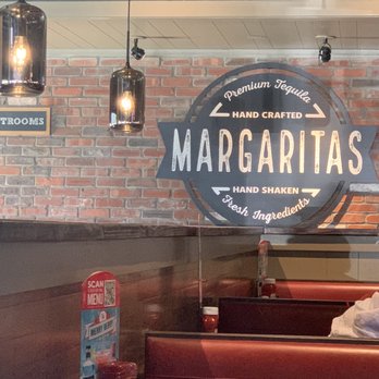 Chili's - Interior decor - American Near Me - Fleming Island, Florida