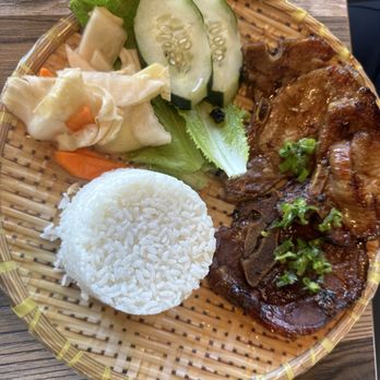 Co Do 2 - BBQ Pork with rice - Vietnamese Near Me - Sacramento, California