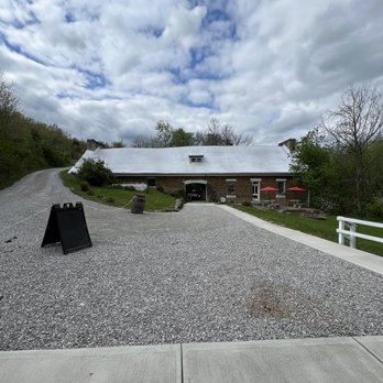 Baker Bird Winery - View of winery entrance from the store - Wineries Near Me - Augusta, Kentucky