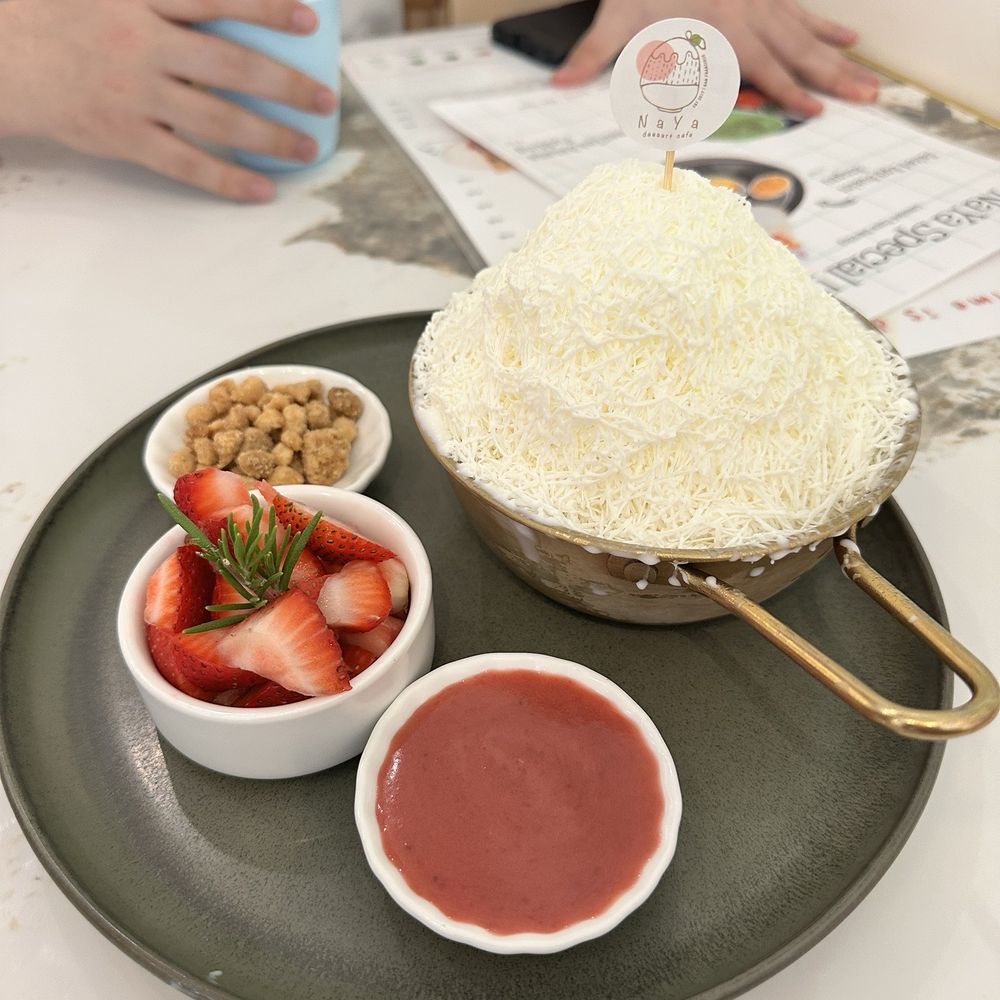 Naya Dessert Cafe - Double Strawberry Bingsu - Cafes Near Me - Davis, California Naya Dessert Cafe - Double Strawberry Bingsu - Cafes Near Me - Davis, California