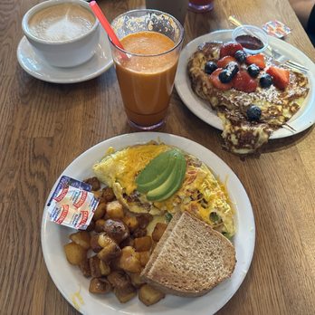 Fratelli Cafe - The California, for the soul juice and croissant French toast. - Coffee & Tea Near Me - Los Angeles, California