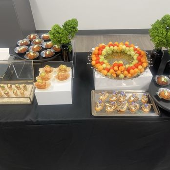 Food Simply - Appetizer set up - Personal Chefs Near Me Food Simply - Appetizer set up - Personal Chefs Near Me