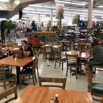El Bodegon Greenacres - Deli counter seating - International Grocery Near Me - Greenacres, Florida