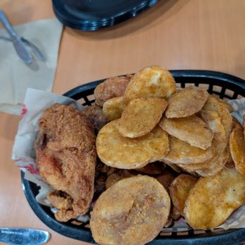 Shakey's Pizza Parlor - Fried chicken and mojo potatoes - Pizza Near Me - San Gabriel, California Shakey's Pizza Parlor - Fried chicken and mojo potatoes - Pizza Near Me - San Gabriel, California