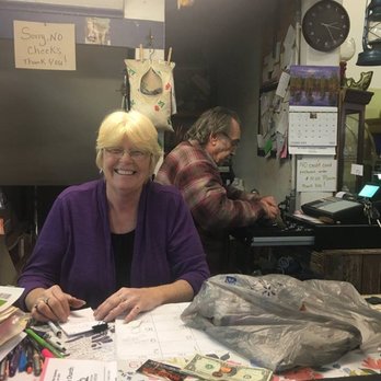 Texas Antique Mall - John and Tammie Powell, owners, are friendly and helpful! - Antiques Near Me - Paris, Texas