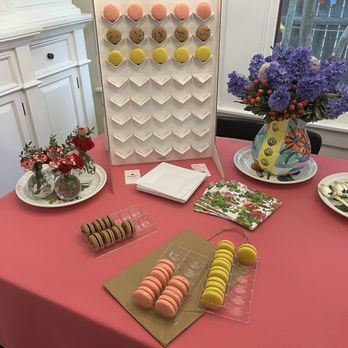 Petite Fleur Macarons - Gorgeous! Four flavors: all delish! (Serving board--Amazon) - Desserts Near Me Petite Fleur Macarons - Gorgeous! Four flavors: all delish! (Serving board--Amazon) - Desserts Near Me