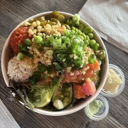 Large Poke Bowl (4 Scoops) Large Poke Bowl (4 Scoops)