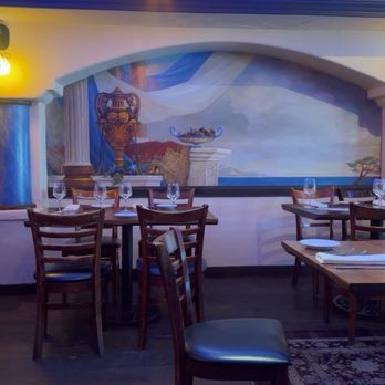 Catch - Interior - Seafood Near Me - Carmel, California