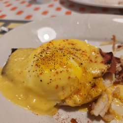 Bobs Eggs Benedict