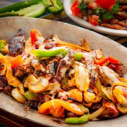 Alambres & Fajitas