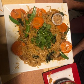 Bamboo Bistro - Pad thai - Asian Fusion Near Me - Austin, Texas Bamboo Bistro - Pad thai - Asian Fusion Near Me - Austin, Texas