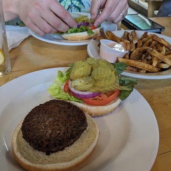 Bitter Creek Brewing - Standard burger - American Near Me - Rock Springs, Wyoming Bitter Creek Brewing - Standard burger - American Near Me - Rock Springs, Wyoming