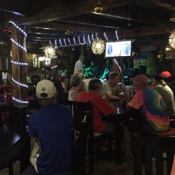 Café Olé International - Live music and outdoor seating.