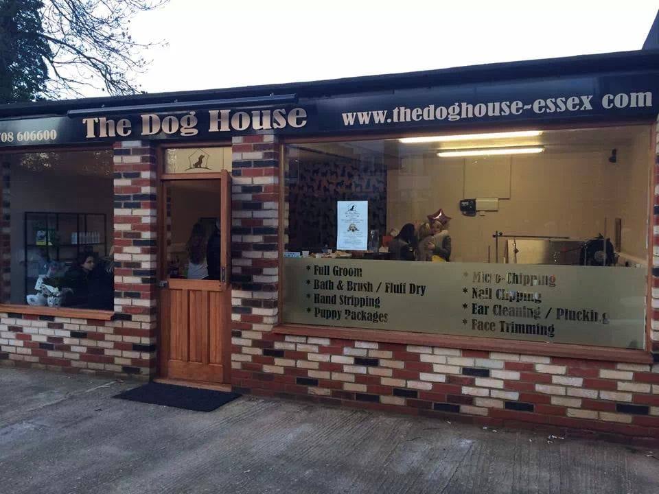 THE DOG HOUSE GROOMING PARLOUR 85 North Street, Hornchurch, London, United Kingdom Pet