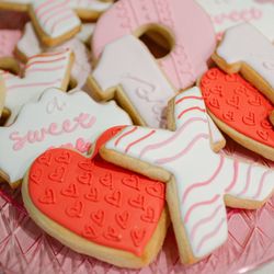 Joli Bakes