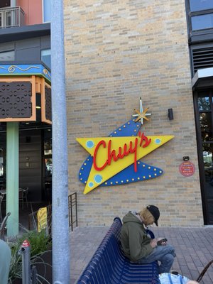 Chuy's by null