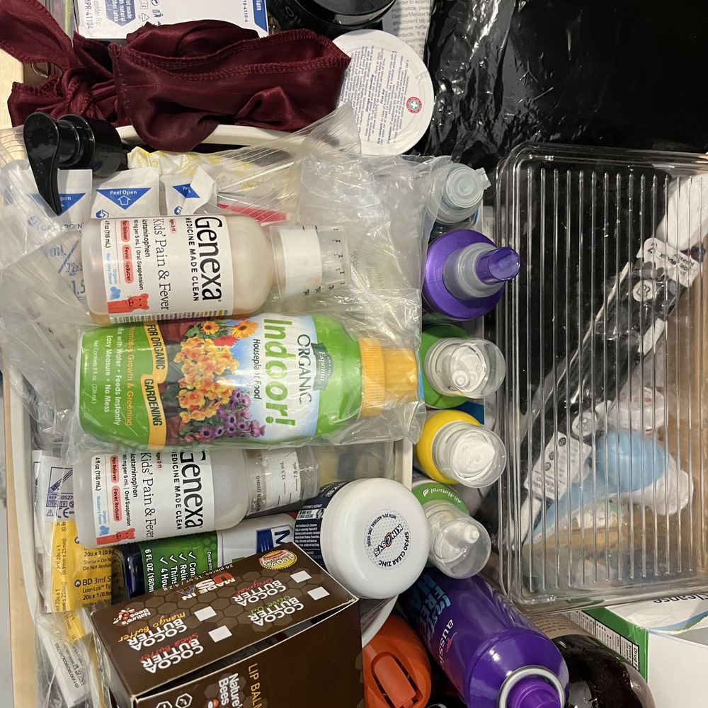 Right Size Relocation - Why is there plant food in the bathroom? I can't imagine. - Packing Services Near Me - West Chester, Pennsylvania Right Size Relocation - Why is there plant food in the bathroom? I can't imagine. - Packing Services Near Me - West Chester, Pennsylvania