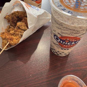 Quickly - Popcorn chicken Oreo smoothie boba sweet and sour sauce - Coffee & Tea Near Me - Los Angeles, California