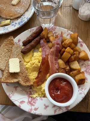Scobies Cafe and Bar by null