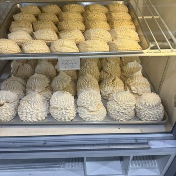 ValSof bakery - Meringue - Patisserie/Cake Shop Near Me - Sandy, Utah