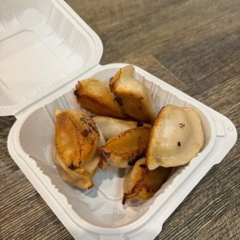 Vanessa's Dumpling House - 01. Chive and Pork Dumplings - Chinese Near Me - New York, New York Vanessa's Dumpling House - 01. Chive and Pork Dumplings - Chinese Near Me - New York, New York