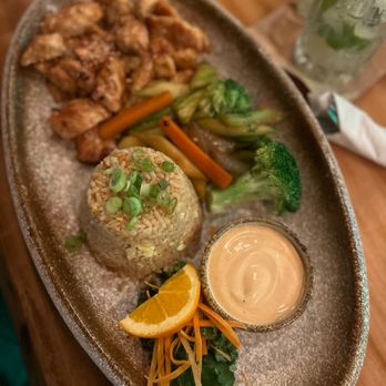 Happy Fish Sushi - Chicken Hibachi - Sushi Bars Near Me - Pembroke Pines, Florida