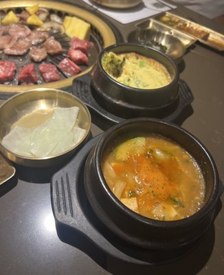 King KBBQ by null