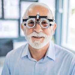 Cambridge Eye Care - Trying on my new glasses prescription with the Dr before I ordered. Why don't they all do this !?