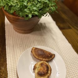Mercado Bien Nuestro - Empanadas A+