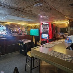 Ya'll Come Back Saloon - Darts