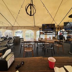 Willamette Valley Smokehouse - Two large tents for seating