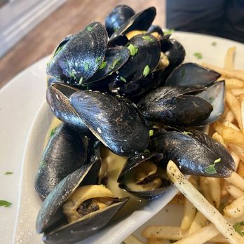 Gourmet Italia - Appetizer Mussels - Italian Near Me - Temecula, California Gourmet Italia - Appetizer Mussels - Italian Near Me - Temecula, California