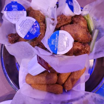Red Crab Juicy Seafood - Mozzarella sticks 2 flavor of wings - Seafood Near Me - Brooklyn, New York