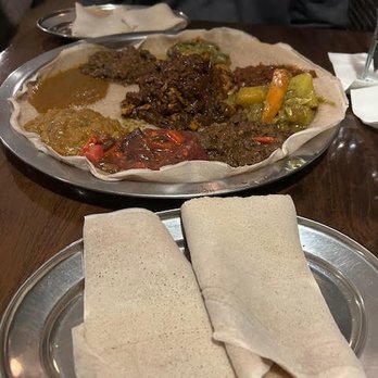 Haile Bistro - Ethiopian Near Me - New York, New York