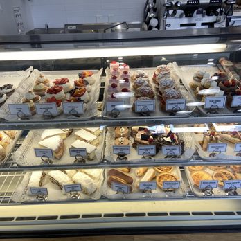 Le Paris Brest Cafe - Pastries - Patisserie/Cake Shop Near Me - Henderson, Nevada