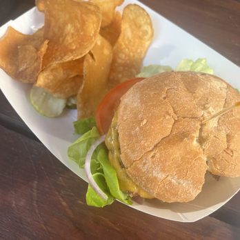 Alice's Restaurant - cheeseburger - Diners Near Me - Woodside, California Alice's Restaurant - cheeseburger - Diners Near Me - Woodside, California