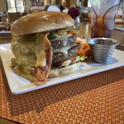 Camp Verde General Store and Restaurant - Camp Verde - The Messy Burger, added a patty