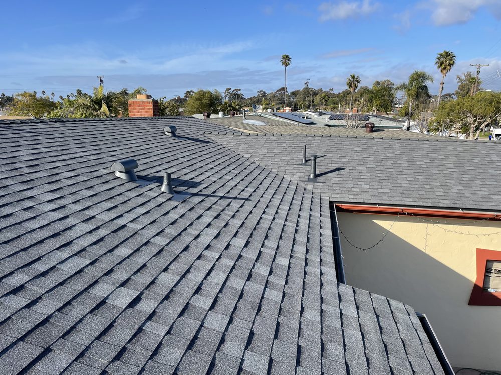 Slide of Adail Bastos Roofing