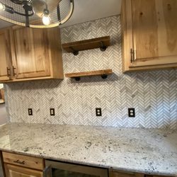 G & M Custom Builders - Butlers Pantry Tile and Cabinetry work