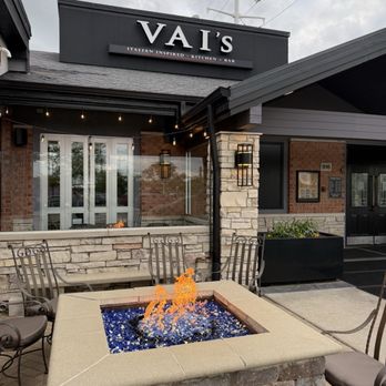 VAI's Italian Inspired- Kitchen + Bar - Exterior - Italian Near Me - Naperville, Illinois