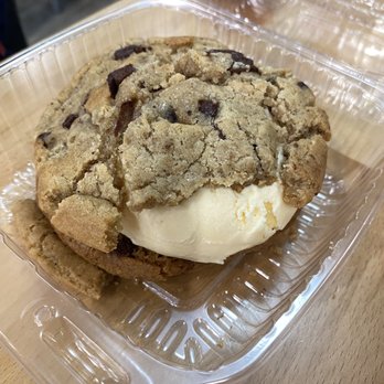 Grill House - Homemade ice cream sandwich $6.50 - American Near Me - Northbrook, Illinois