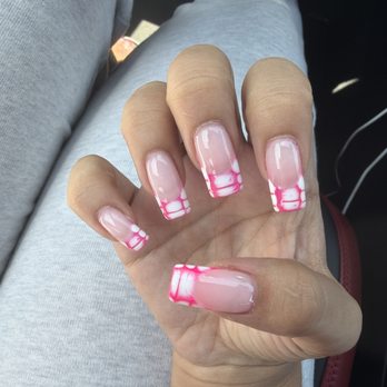 Sun Nails - Nail Salons Near Me - Corona, California
