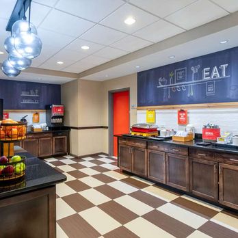 Hampton Inn Dahlgren - Breakfast Area - Hotels Near Me - King George, Virginia Hampton Inn Dahlgren - Breakfast Area - Hotels Near Me - King George, Virginia